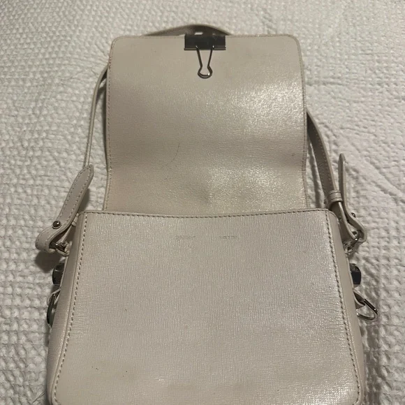 Off-White Black and Cream Diagonal Stripe bag - Picture 2 of 6